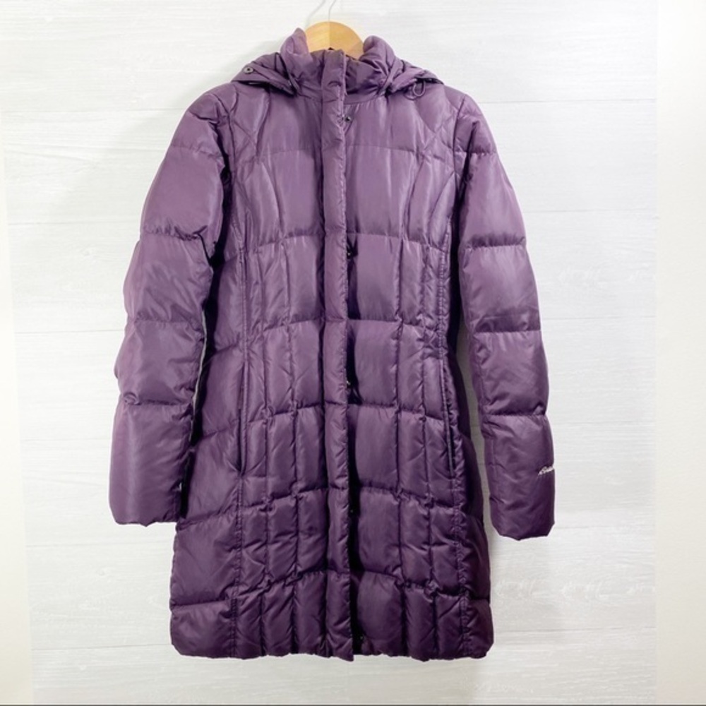 Eddie Bauer down puffer women’s jacket Size S Color Purple